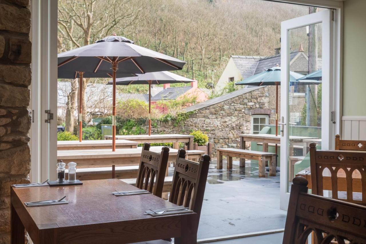 The Cambrian Inn Solva Exteriör bild